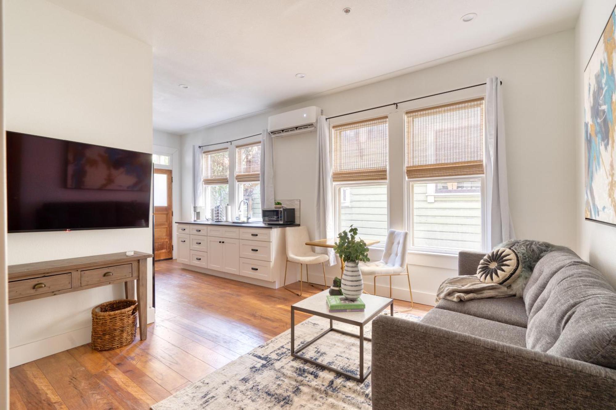 Apartment - The Etourdissante - Forest Park & Local Eats